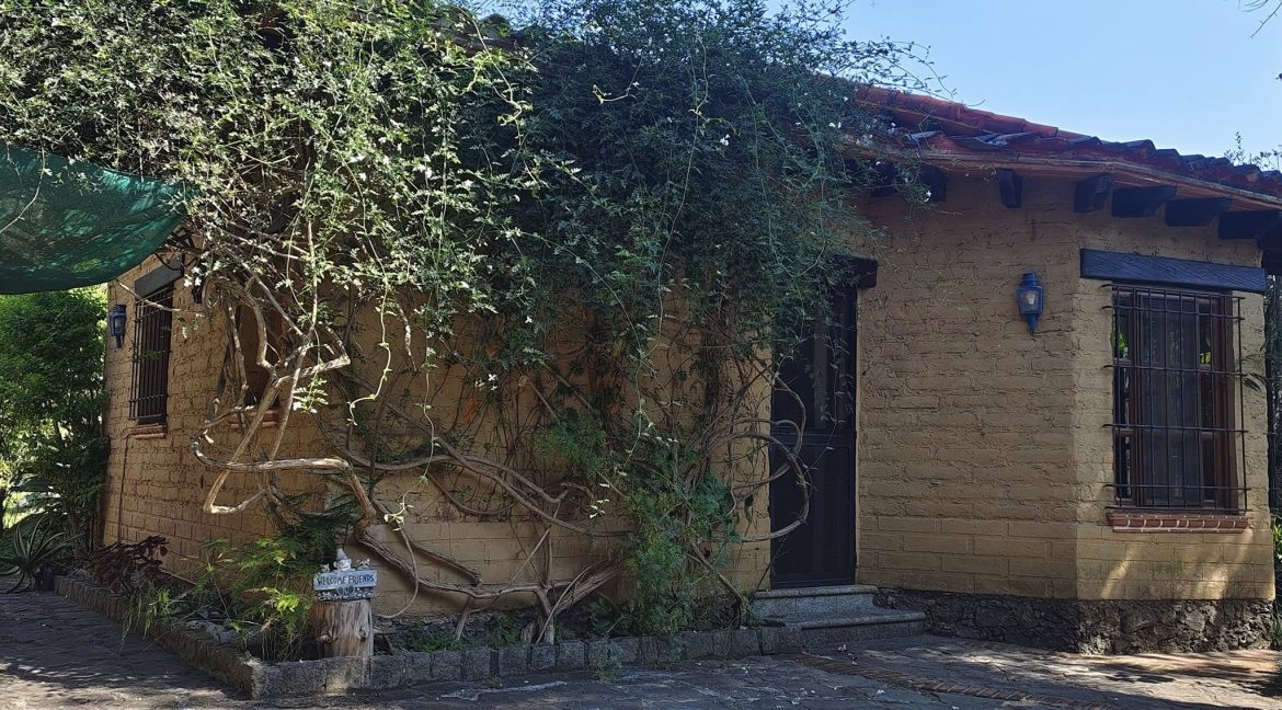 591833262_1497090502420304_203208691194556299_n