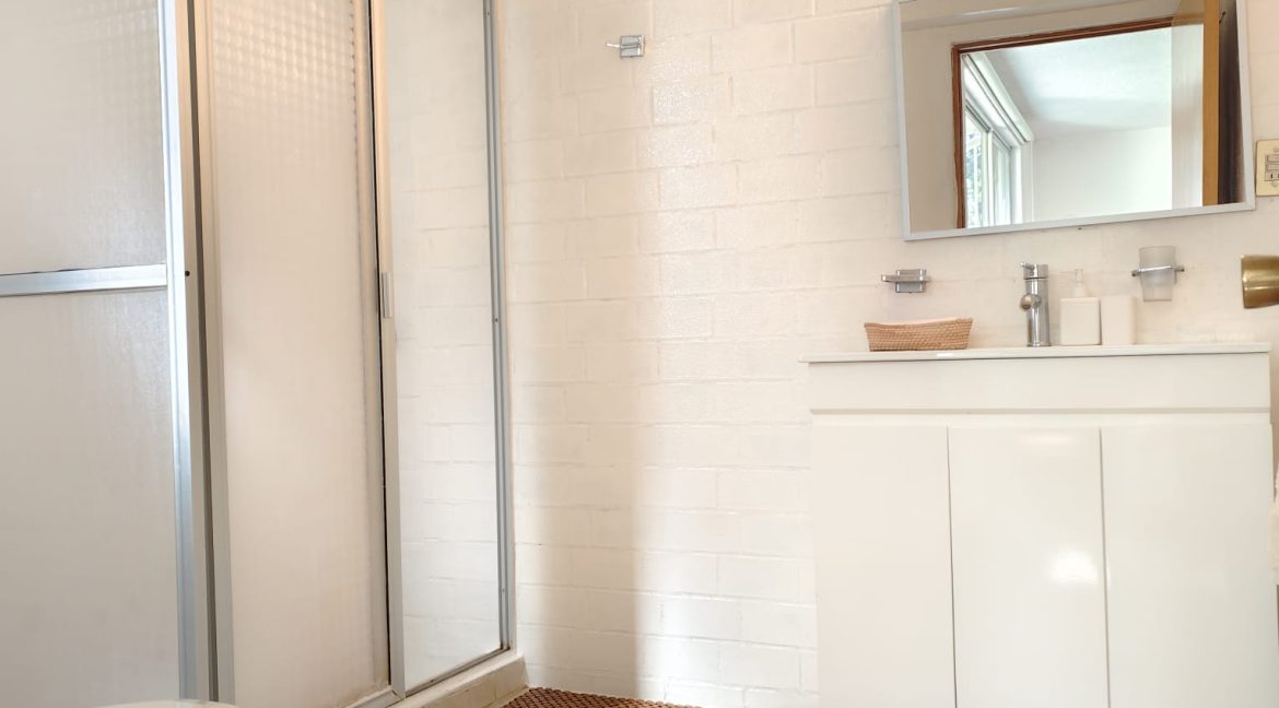 WhatsApp Image 2025-11-21 at 11.00.24 AM (2)