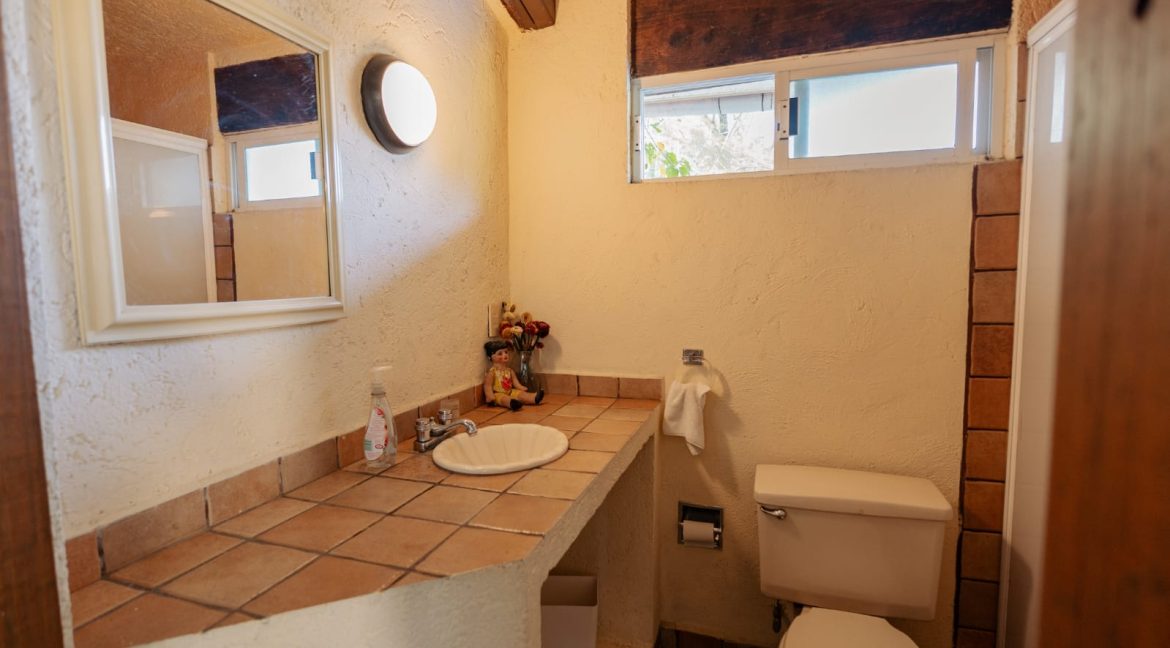 WhatsApp Image 2025-12-01 at 7.04.04 PM (1)