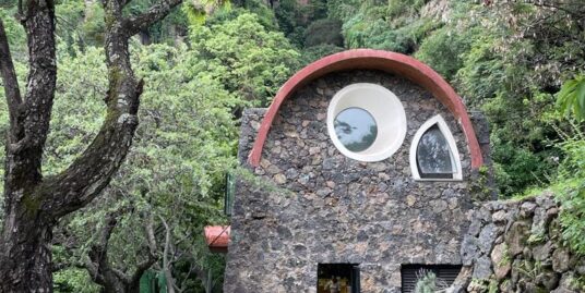 Casa Ojo Sagrado