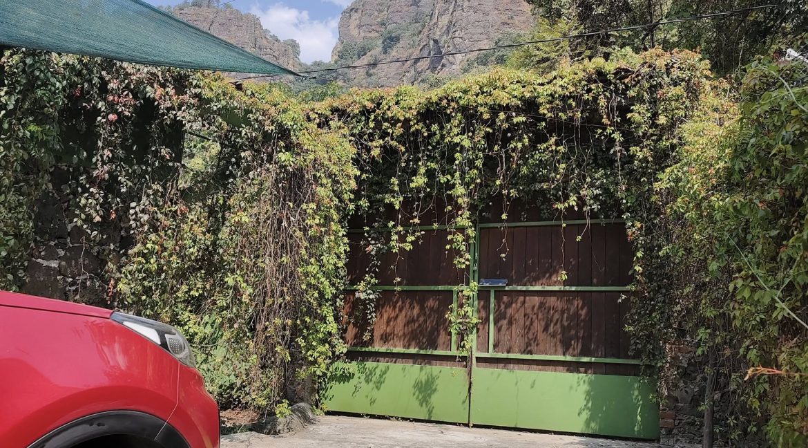 574577778_1470643745064980_5799622186866926663_n