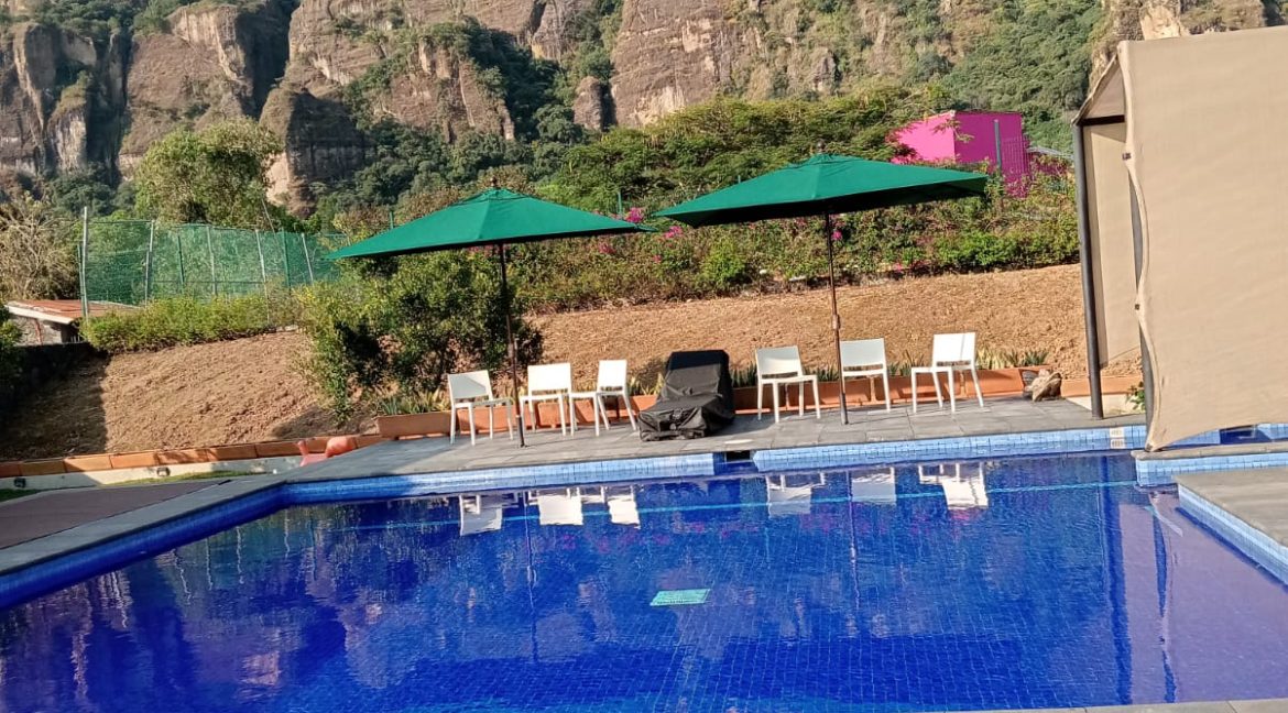 WhatsApp Image 2025-10-29 at 4.06.32 PM