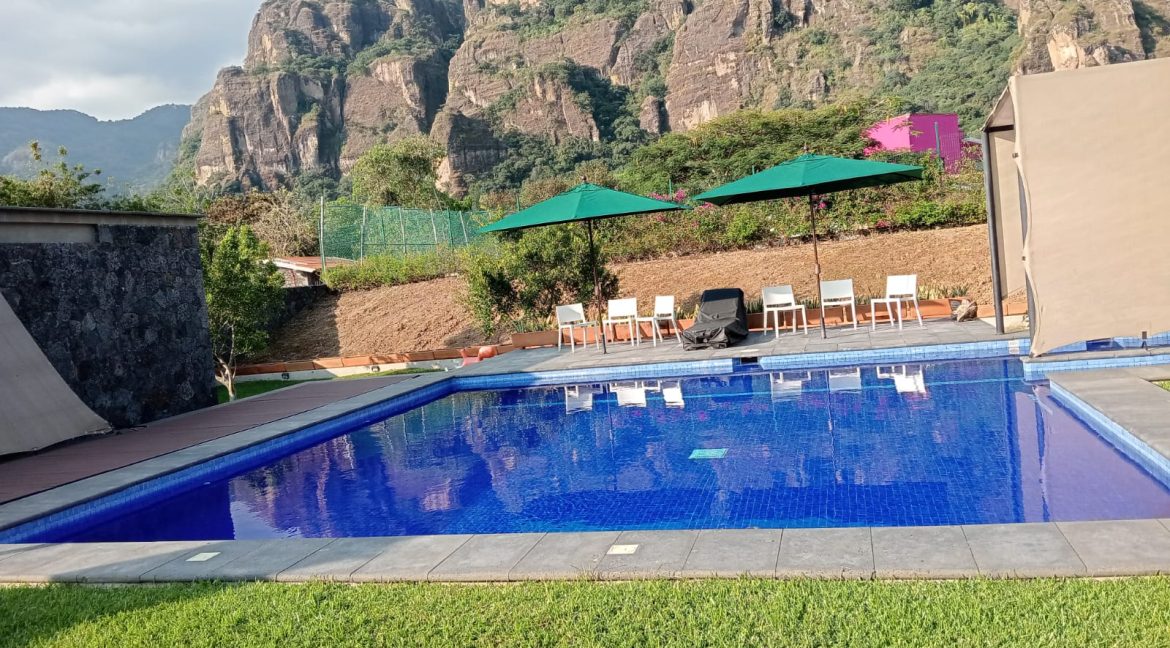 WhatsApp Image 2025-10-29 at 4.06.34 PM