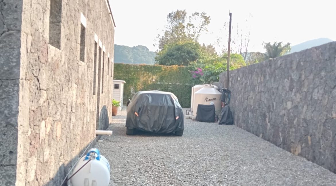 WhatsApp Image 2025-10-29 at 4.06.38 PM