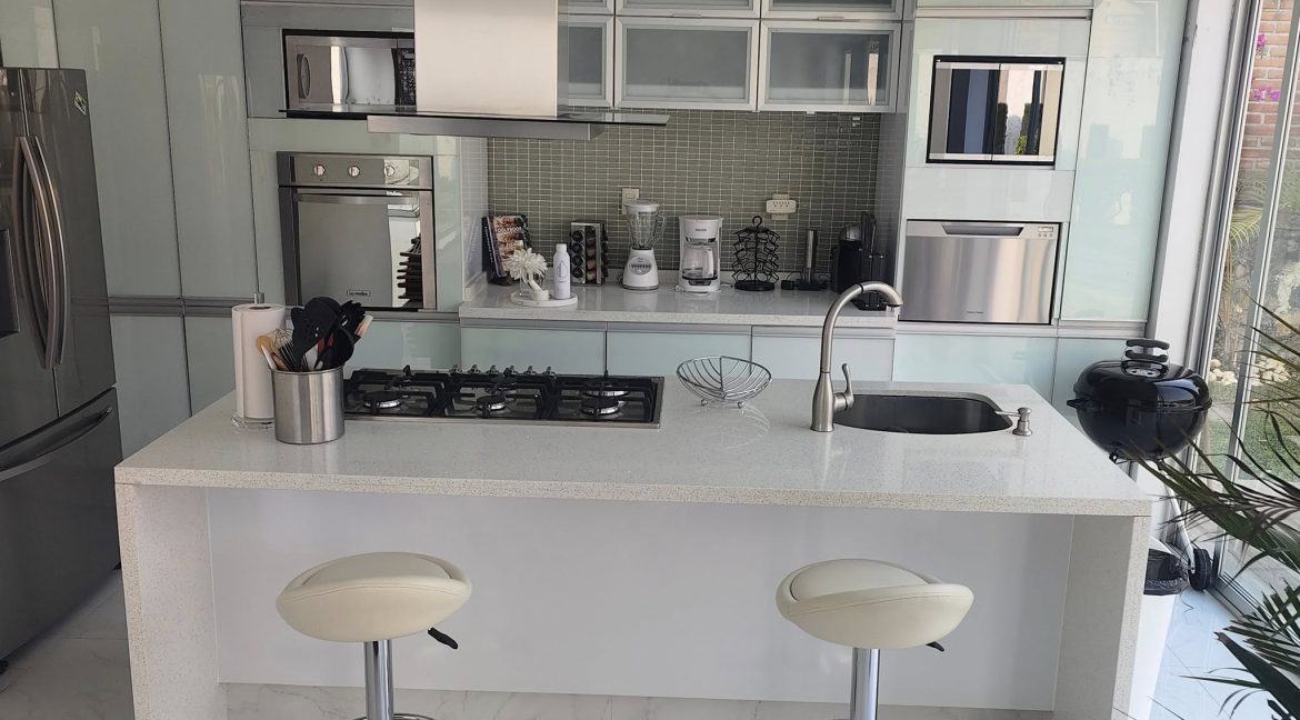 592518836_1496384445824243_5288060703654865965_n