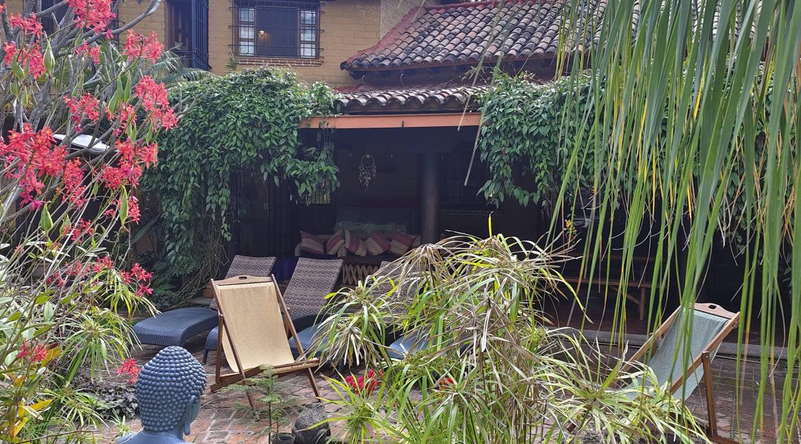 597561969_1504300345032653_3008150877224901071_n