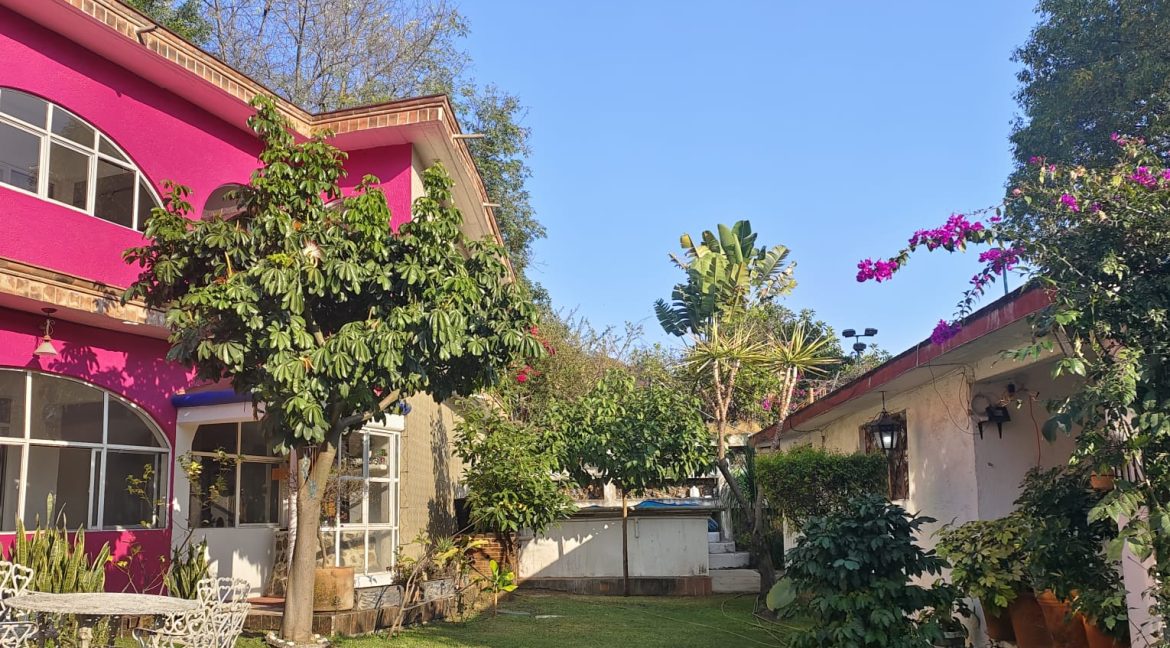 WhatsApp Image 2025-12-07 at 7.10.46 PM (4)