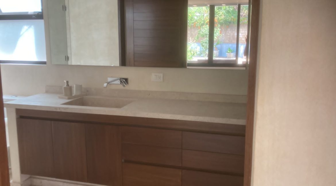 WhatsApp Image 2022-04-05 at 4.36.54 PM (2)