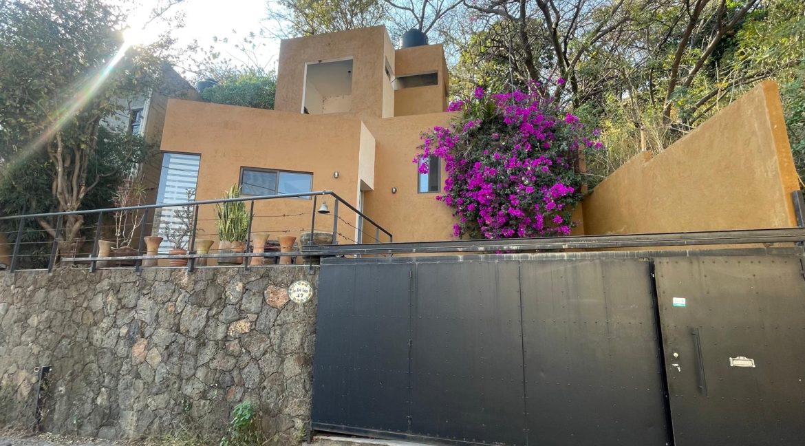 WhatsApp Image 2026-01-15 at 12.53.35 (1)