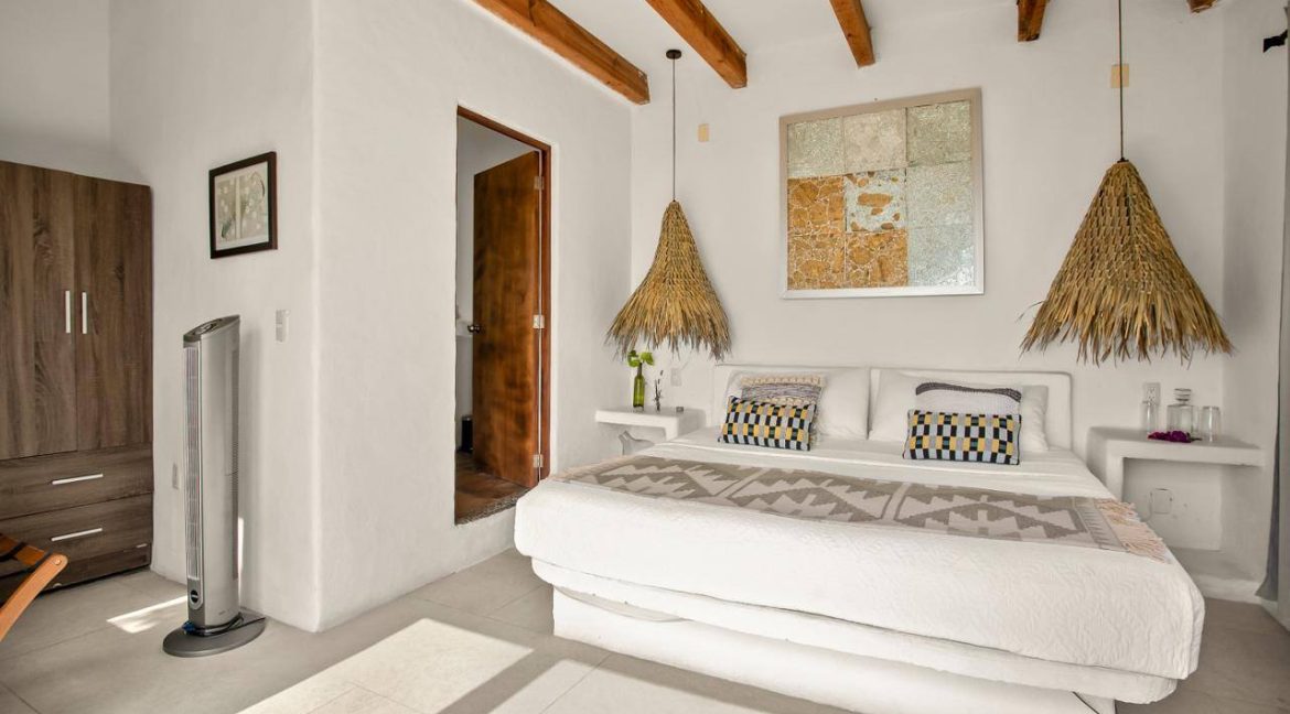 631168214_1561402985989055_6384387888054025118_n