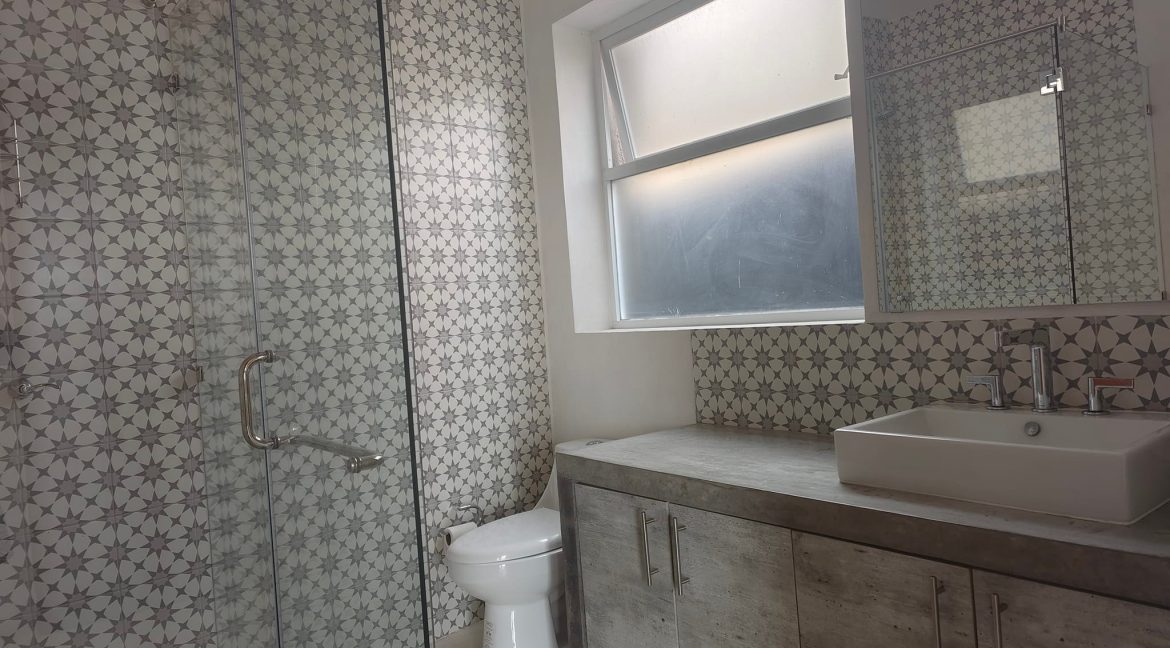 336378232_1185498805446166_4207931456548132477_n