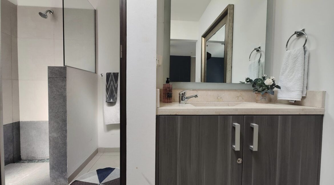 355106163_746824240780271_7540121421708470498_n