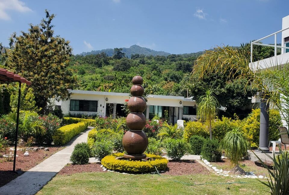 WhatsApp Image 2023-09-29 at 10.35.14 PM (1)