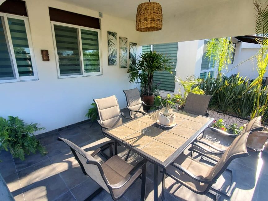 WhatsApp Image 2023-09-29 at 10.37.57 PM (1)