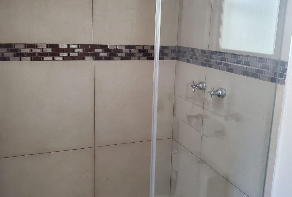 WhatsApp Image 2023-09-29 at 10.37.57 PM (4)