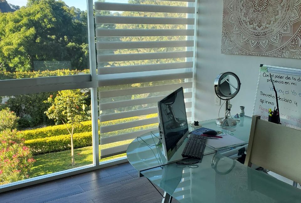 WhatsApp Image 2023-09-29 at 10.37.58 PM (3)