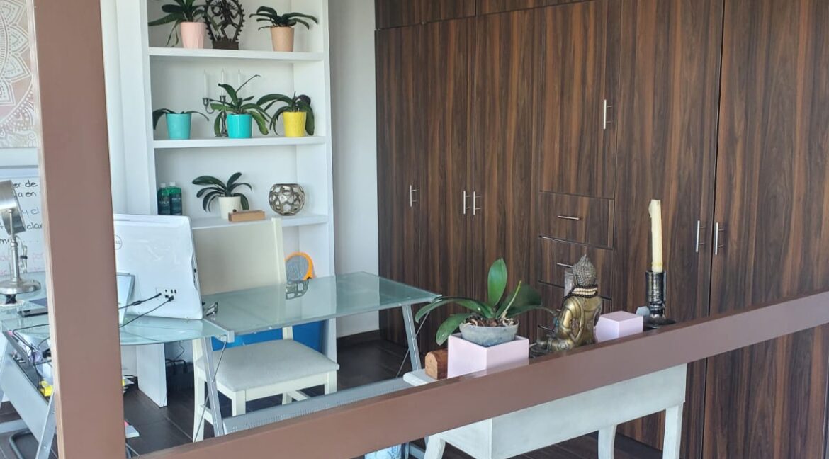 WhatsApp Image 2023-09-29 at 10.37.59 PM (3)