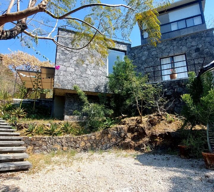 WhatsApp Image 2025-01-27 at 1.04.04 PM (2)