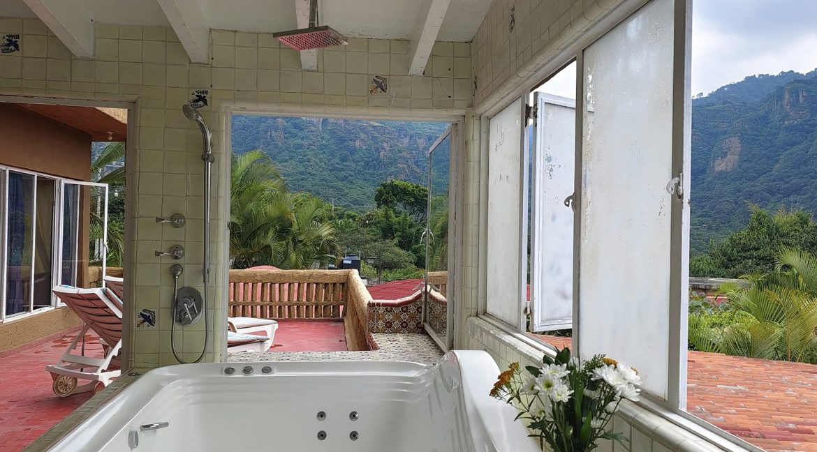 570310885_1457568543039167_362590077359901299_n