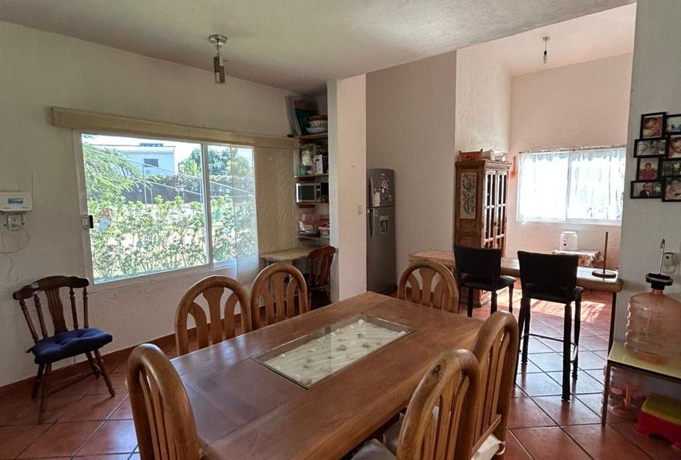 WhatsApp Image 2025-12-01 at 2.33.56 PM (1)