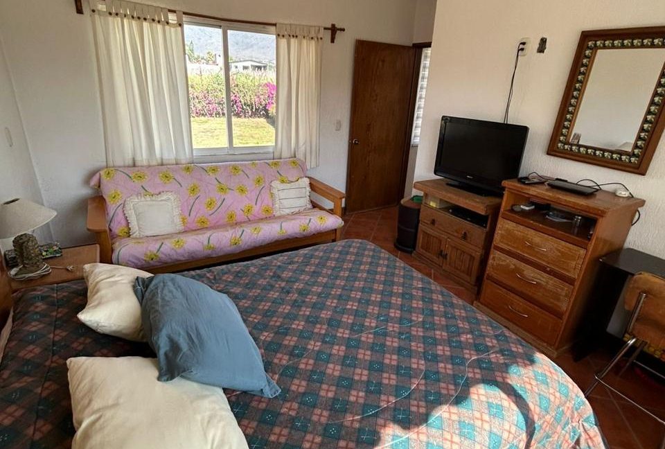 WhatsApp Image 2025-12-01 at 2.33.58 PM (2)