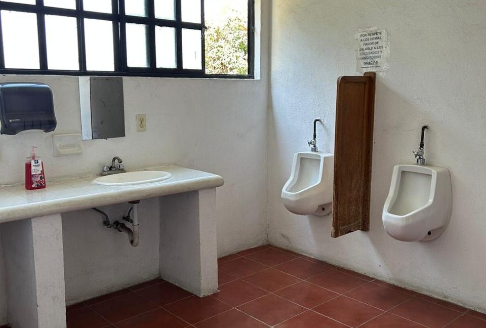 WhatsApp Image 2025-12-01 at 2.33.59 PM (9)