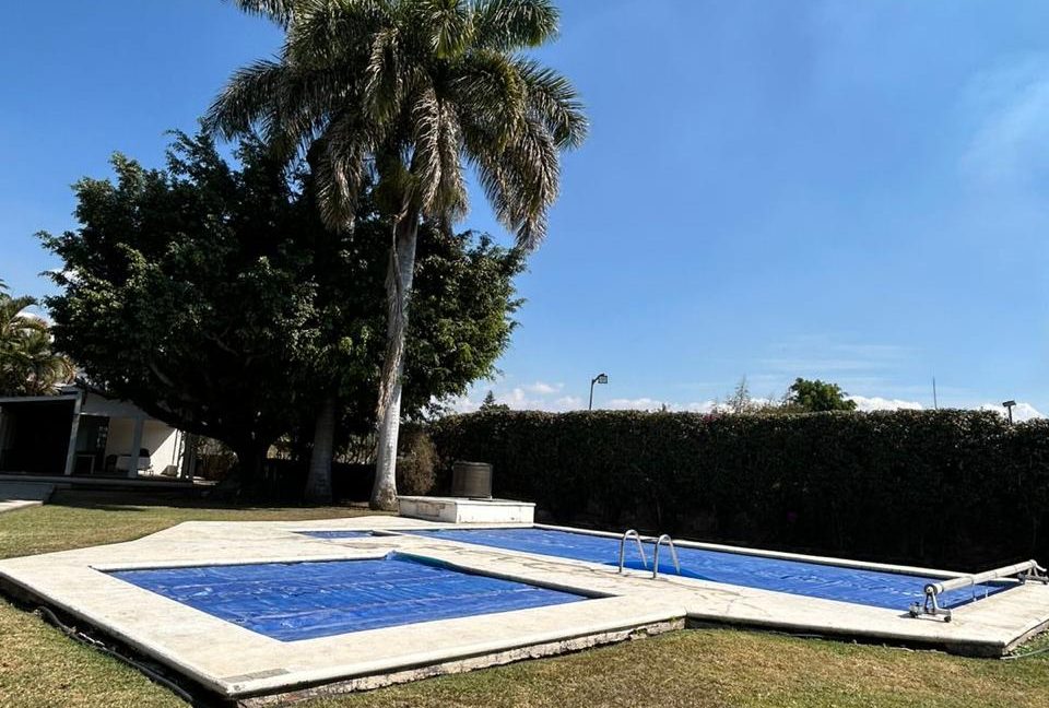 WhatsApp Image 2025-12-01 at 2.34.00 PM