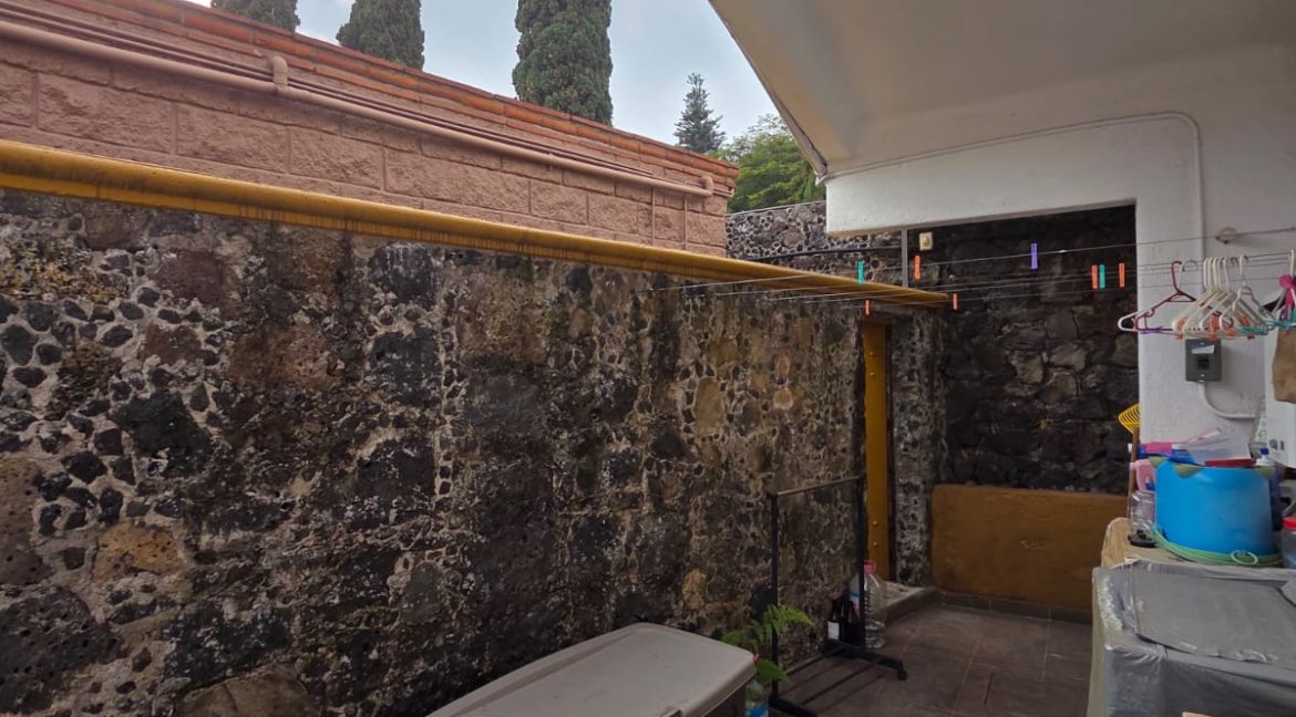 WhatsApp Image 2025-12-08 at 3.40.05 PM (2)