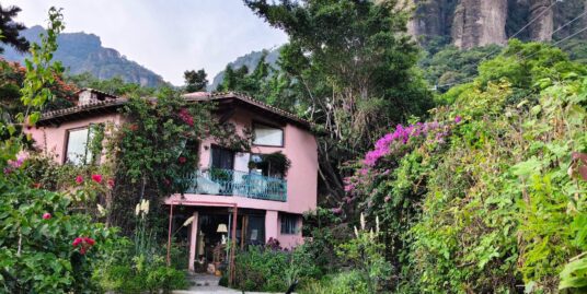 Casa Zubiria